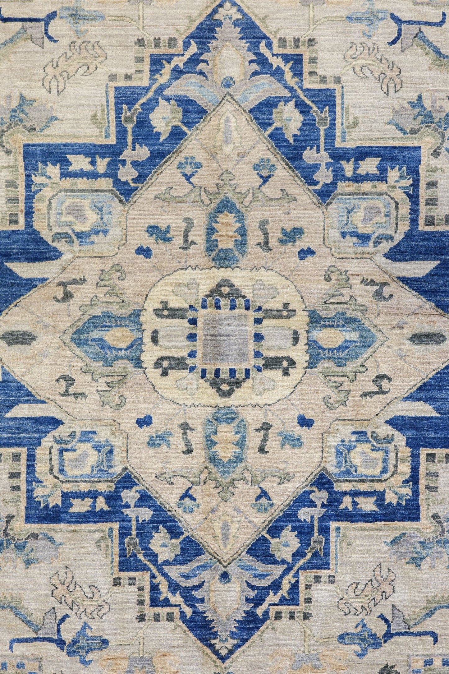 Serapi Handwoven Tribal Rug, J80289