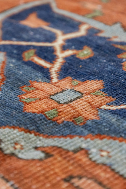 Vintage Serapi Handwoven Tribal Rug, J69498