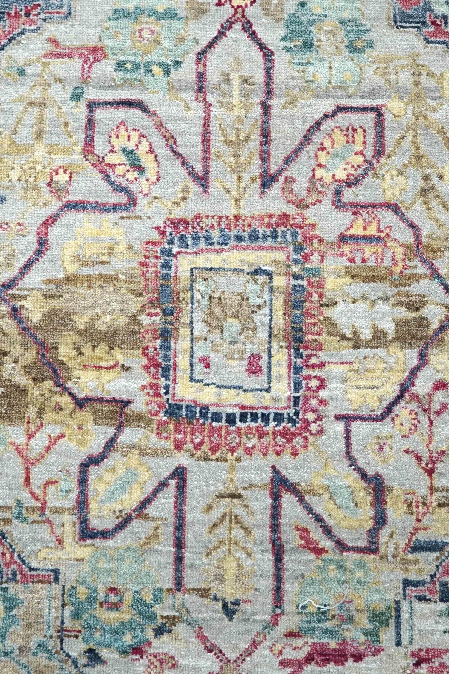 Serapi Handwoven Tribal Rug, J70291