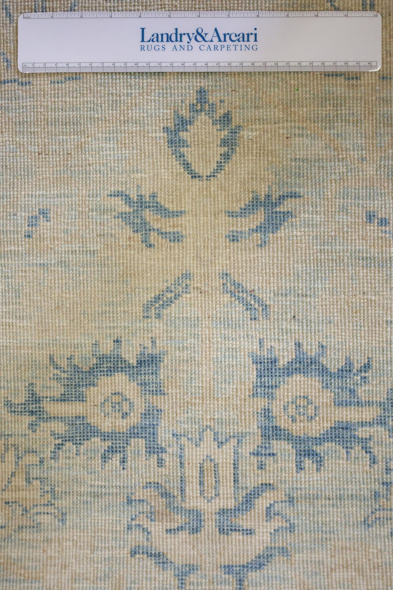 Serapi Handwoven Tribal Rug, J70546