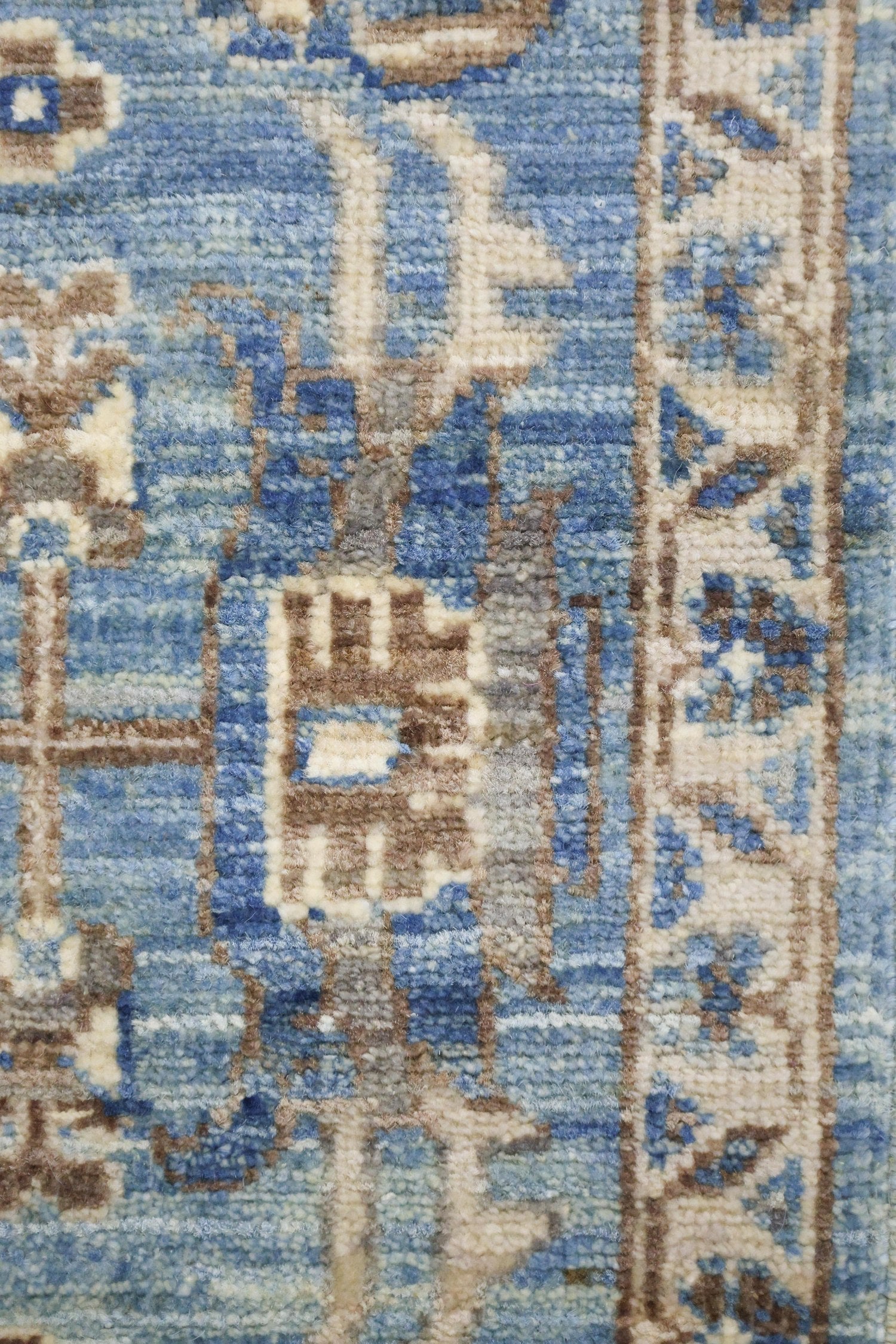 Serapi Handwoven Tribal Rug, J70548