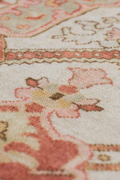 Vintage Serapi Handwoven Tribal Rug, J79427