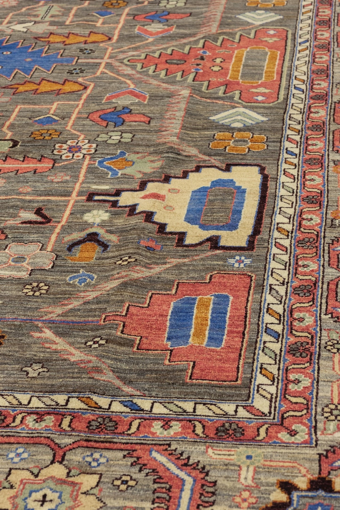 Serapi Handwoven Tribal Rug, J80911