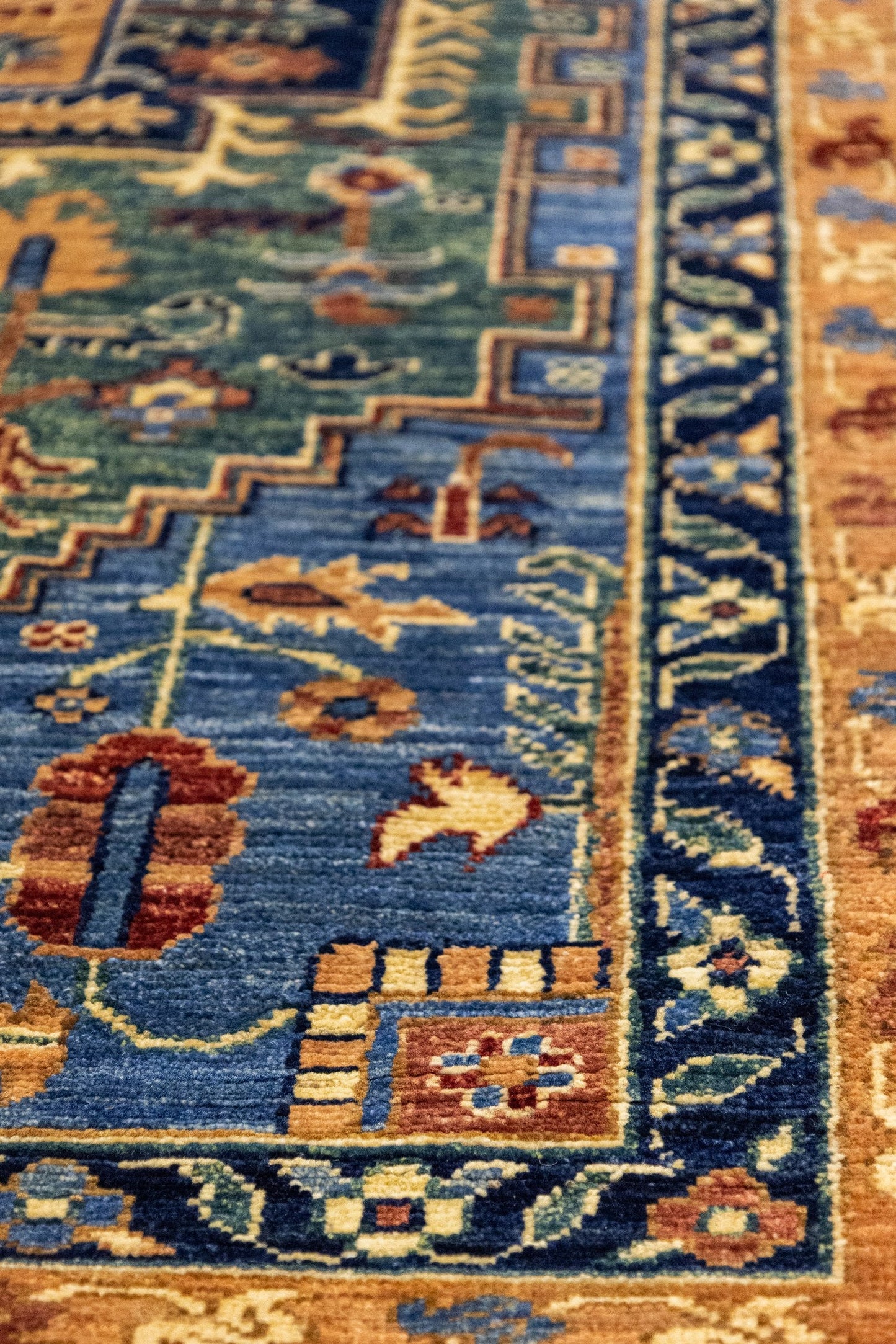 Serapi Handwoven Tribal Rug, J86191