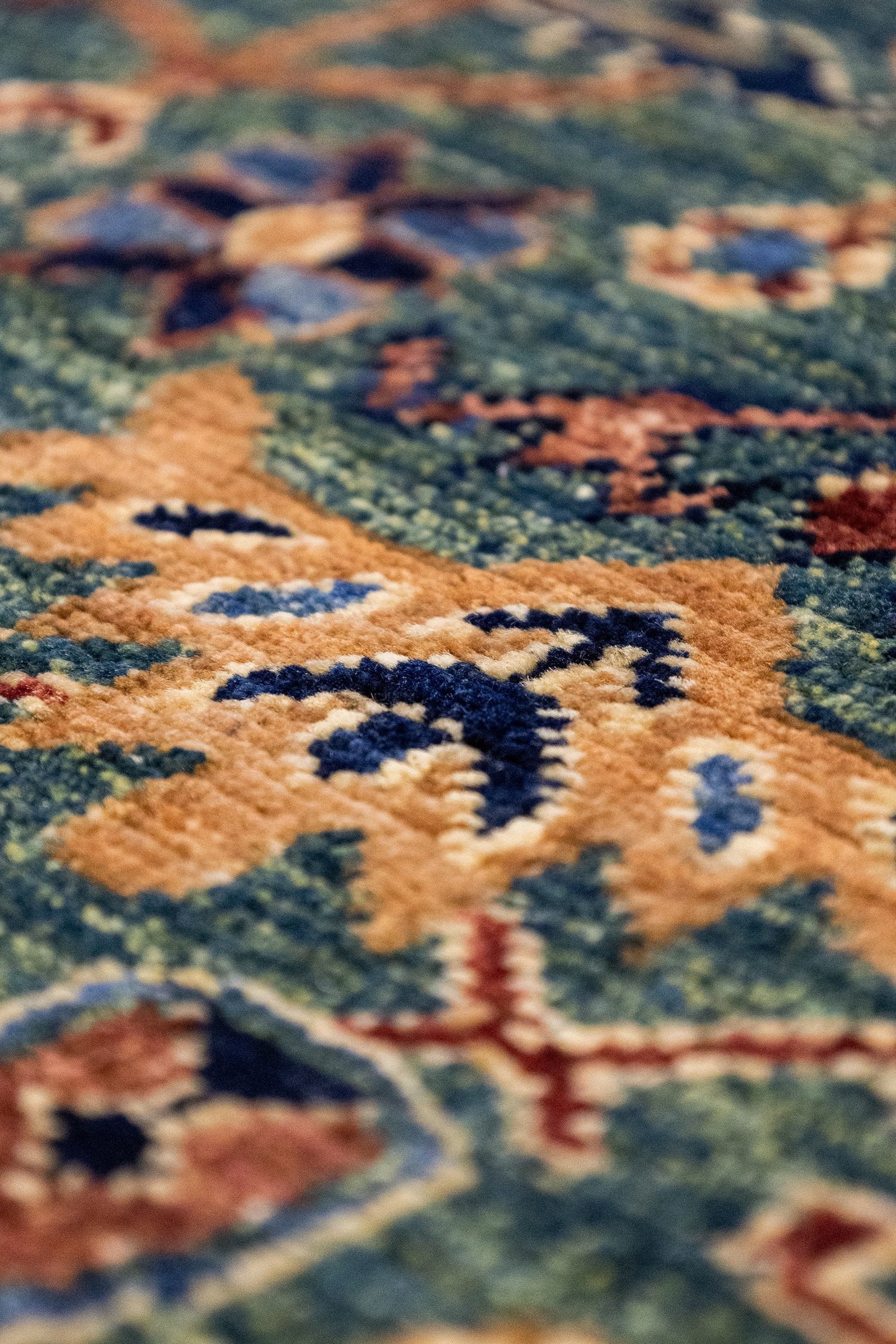 Serapi Handwoven Tribal Rug, J86191