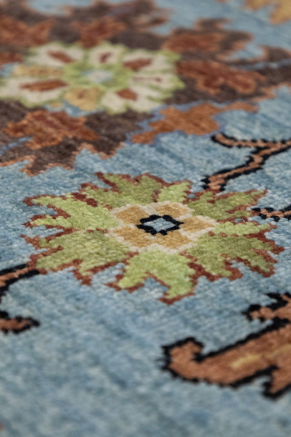 Serapi Handwoven Tribal Rug, J86942