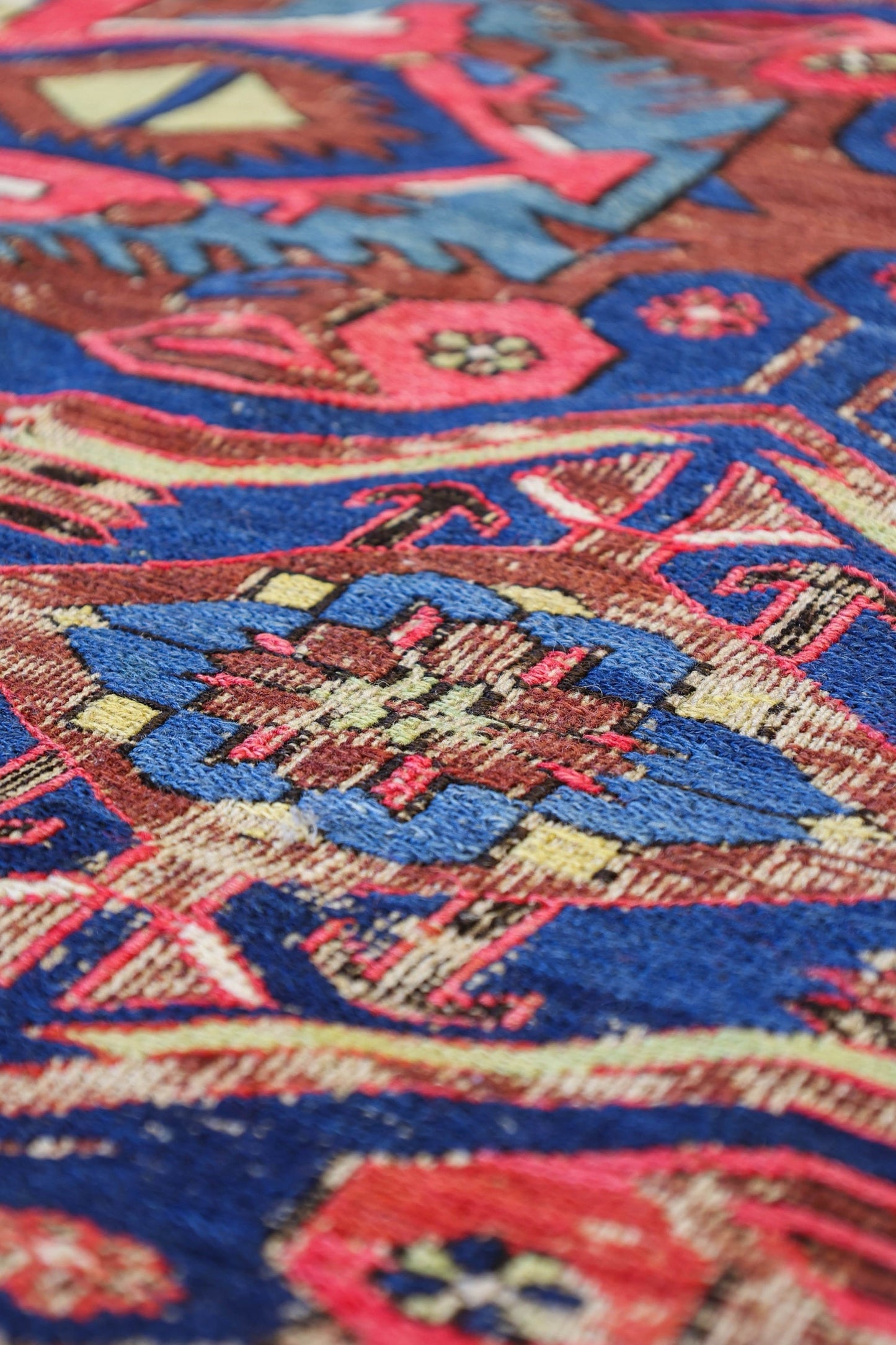 Vintage SoumakTribal Rug, 83424