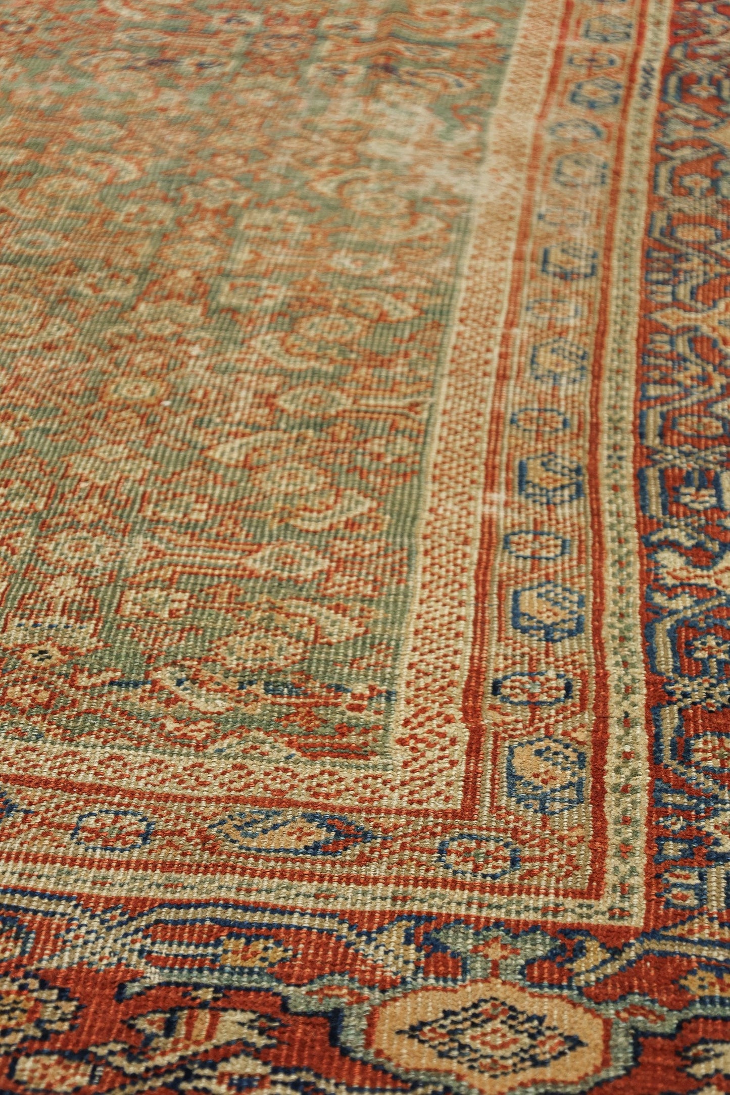 Vintage Sultanabad Handwoven Tribal Rug, J73858