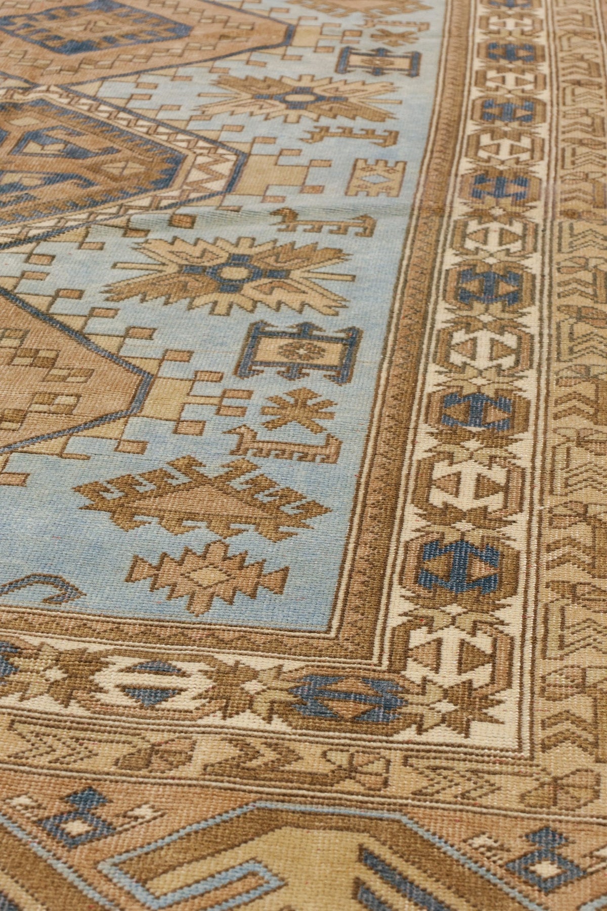 Vintage Sultanhan Handwoven Tribal Rug, J72349