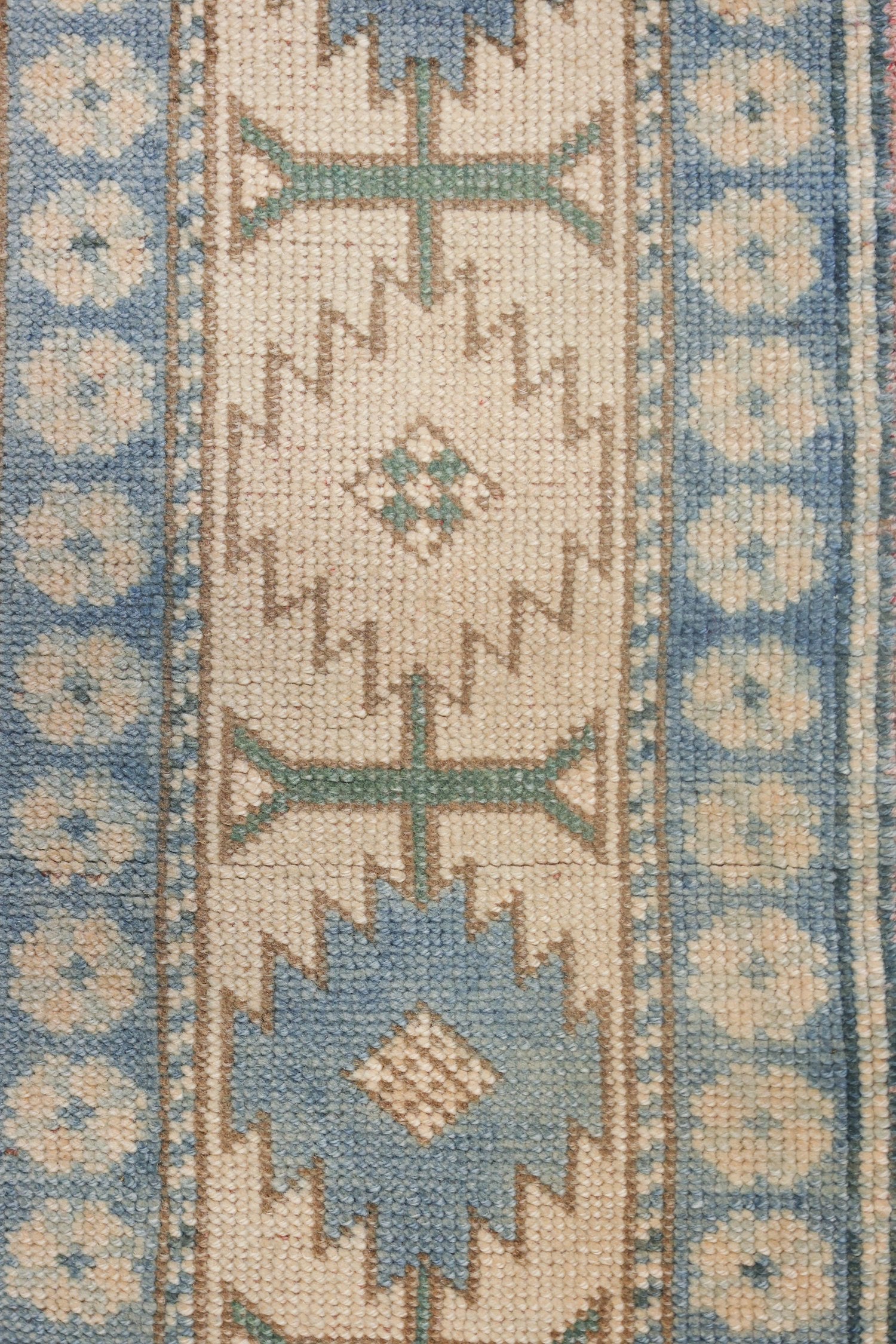 Vintage Sultanhan Handwoven Tribal Rug, J72384