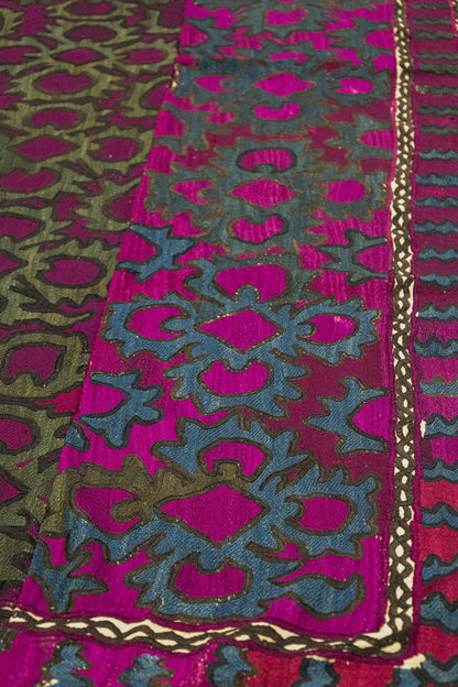 Suzani Handwoven Tribal Rug, J89622