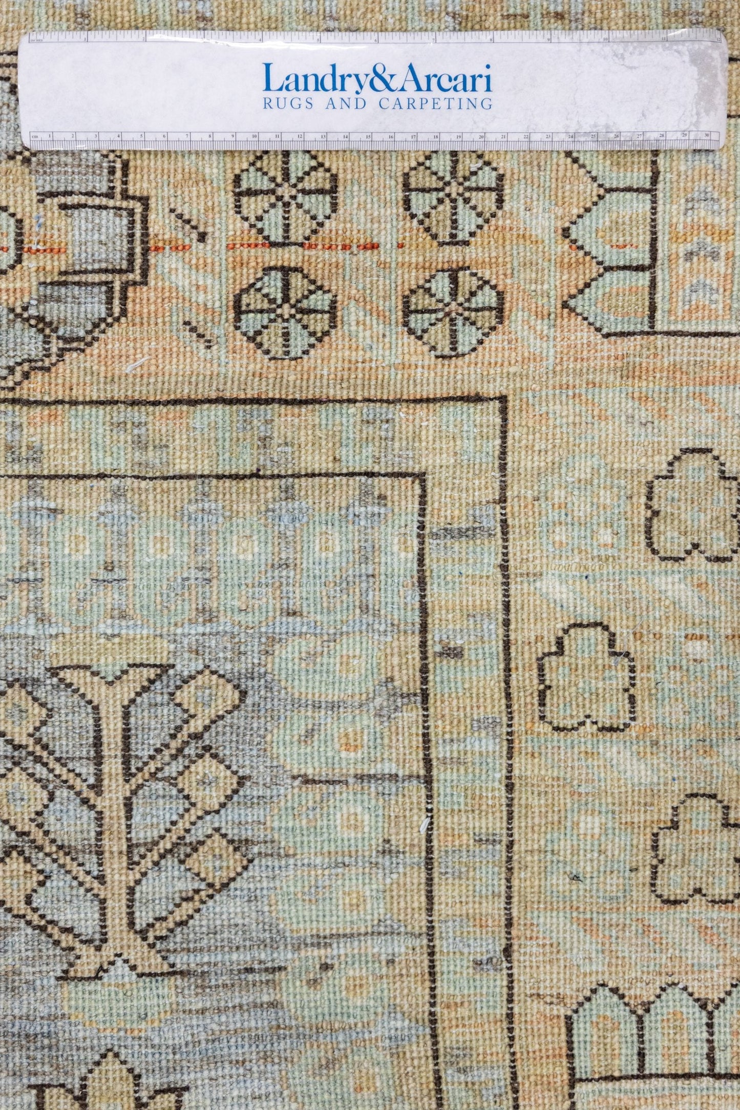 Tafresh Handwoven Tribal Rug, J89288