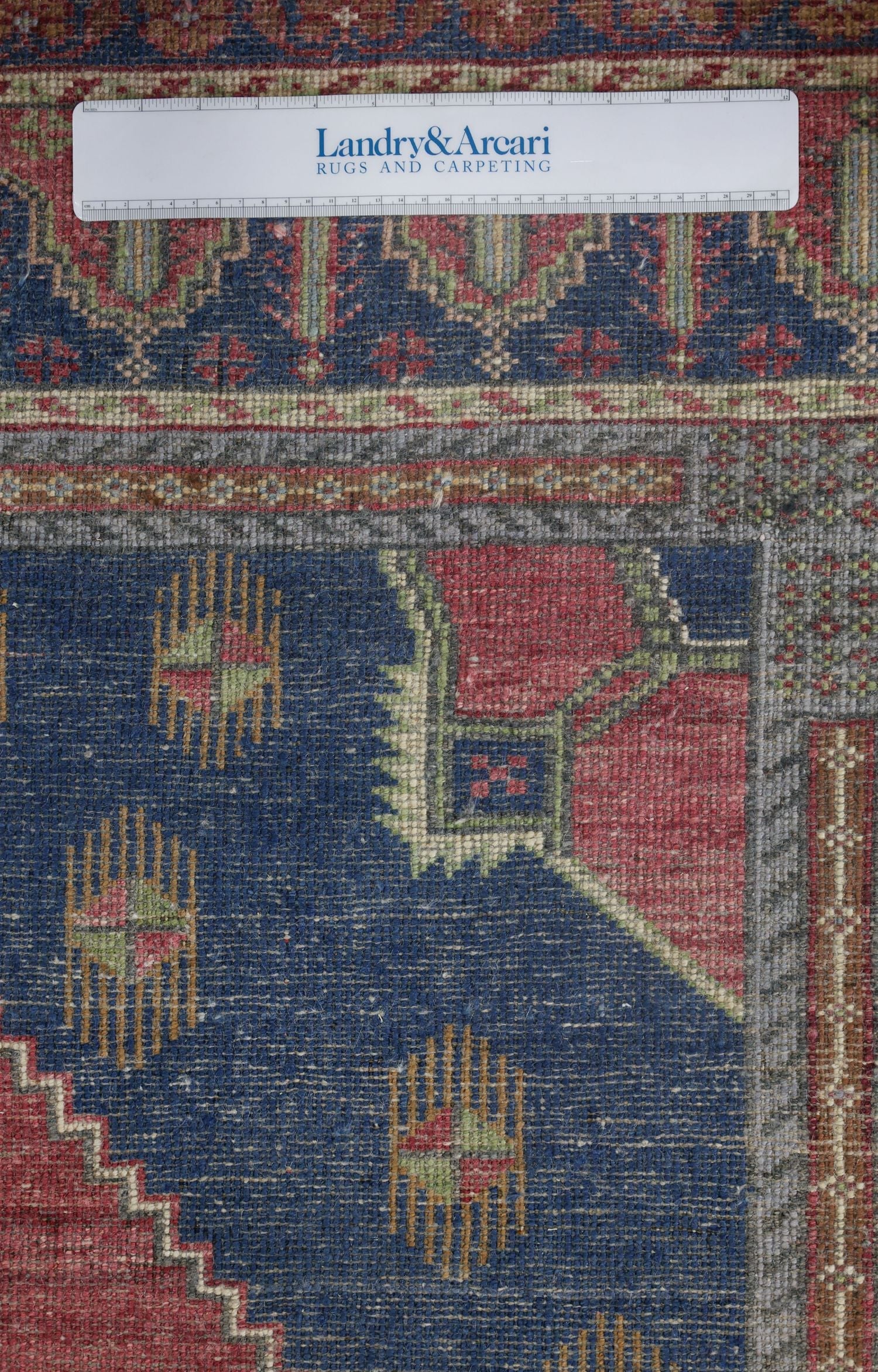 Vintage Tashpinar Handwoven Tribal Rug, J72391