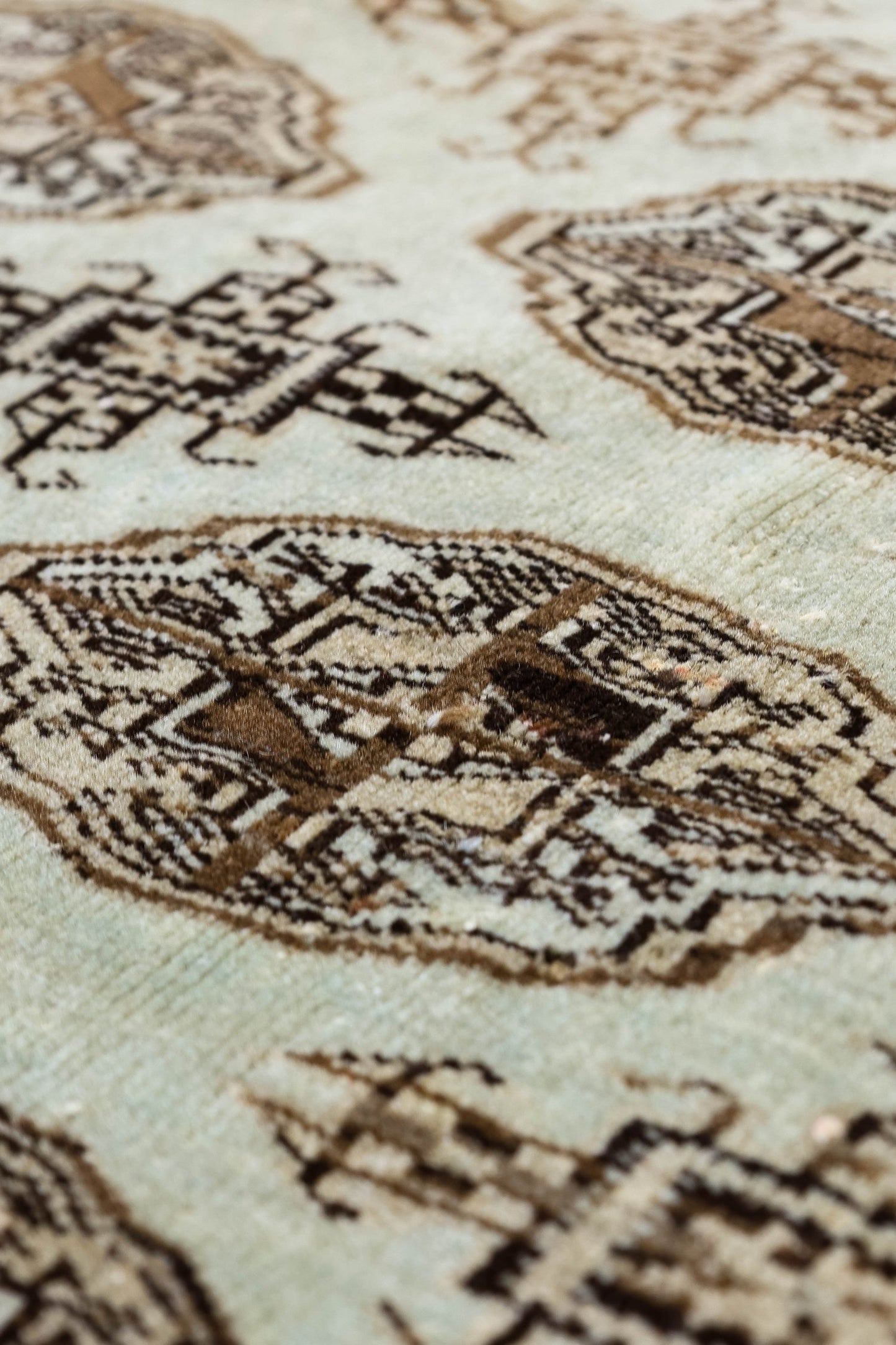 Vintage Tekke Handwoven Tribal Rug, J79388