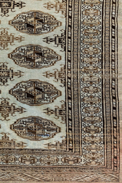 Vintage Tekke Handwoven Tribal Rug, J79388