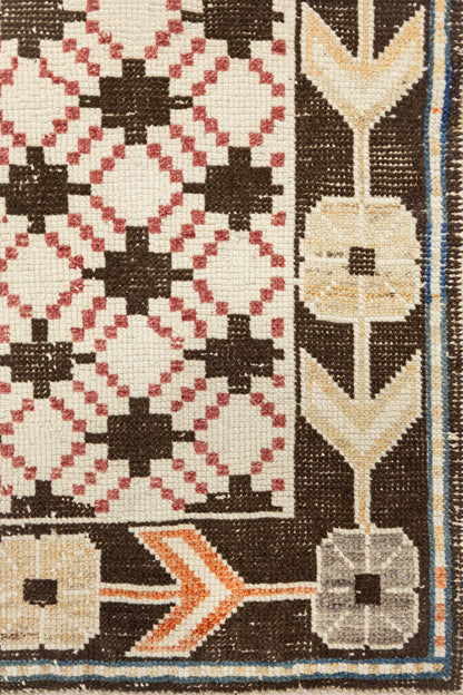 Trellis Kars Handwoven Tribal Rug, J88926