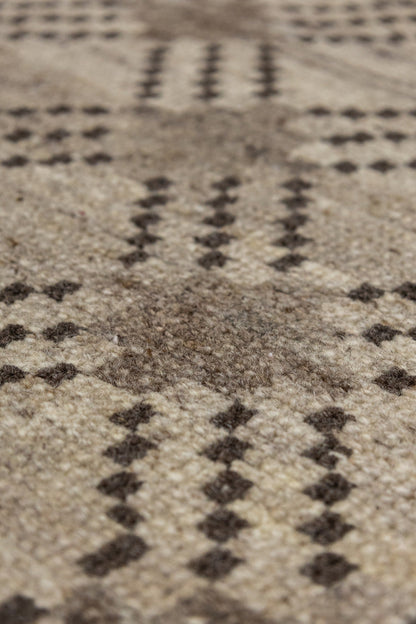 Trellis Kars Handwoven Tribal Rug, J88928