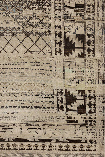 Trellis Kars Handwoven Tribal Rug, J88948