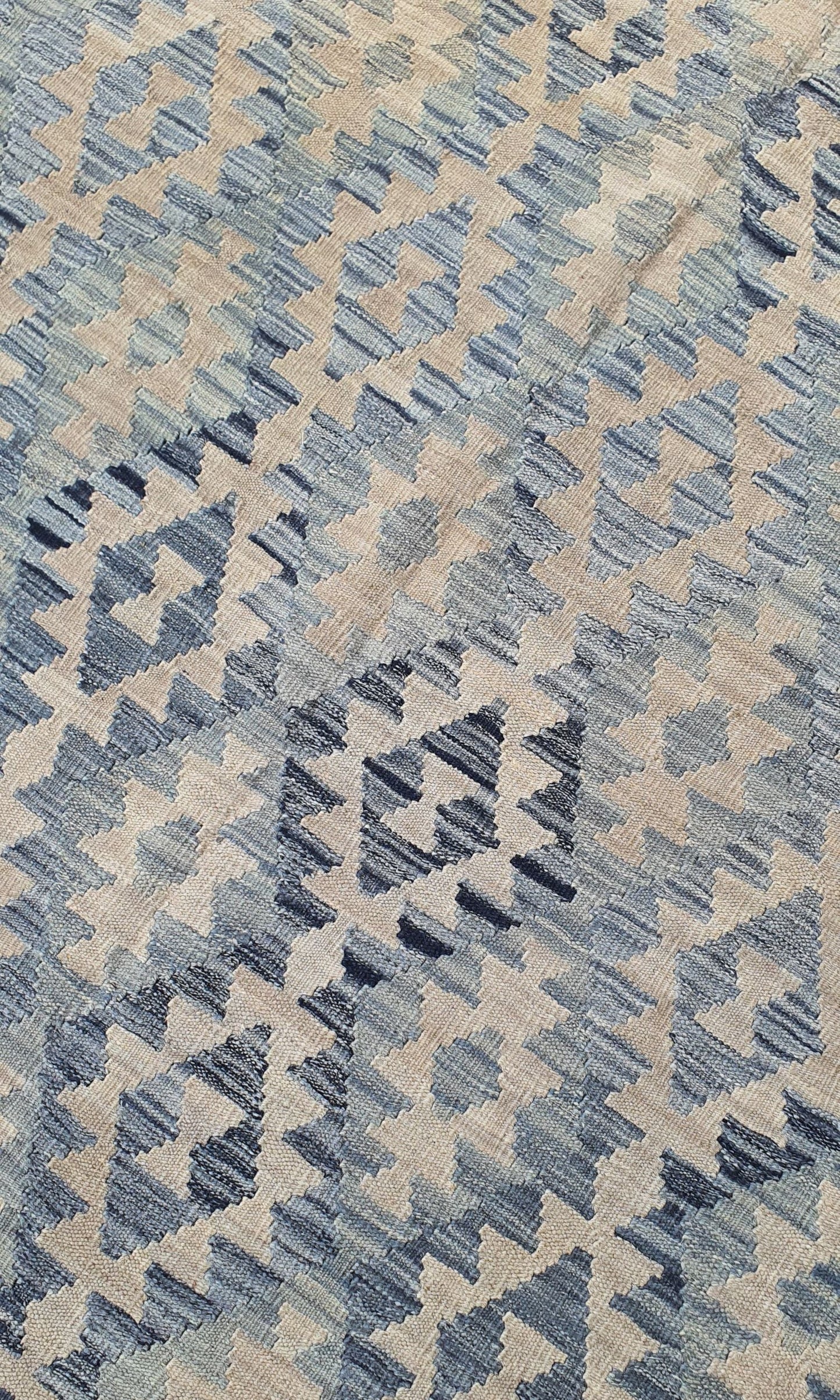 Uzbek Kilim Handwoven Tribal Rug, J80132