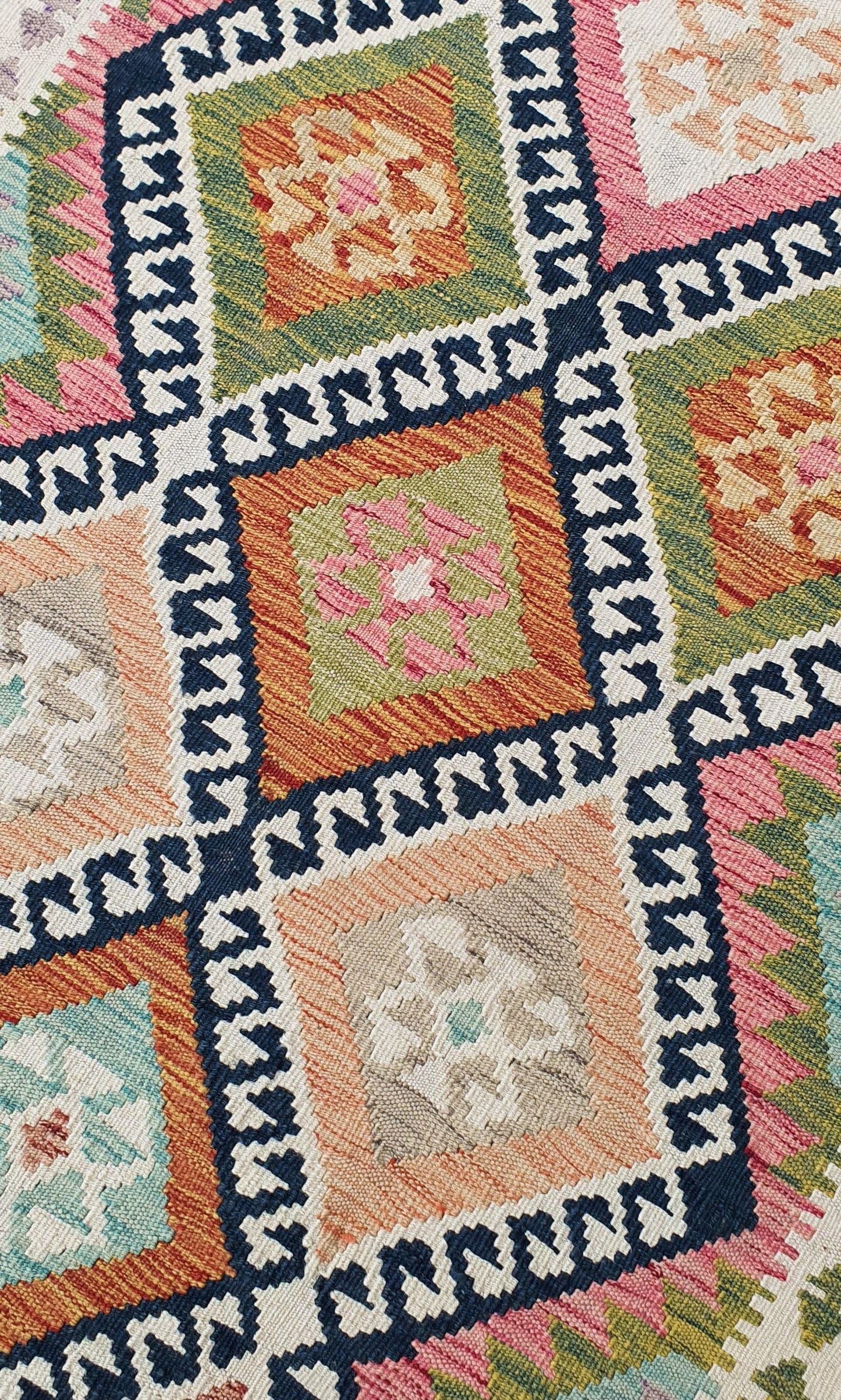 Uzbek Kilim Handwoven Tribal Rug, J80143