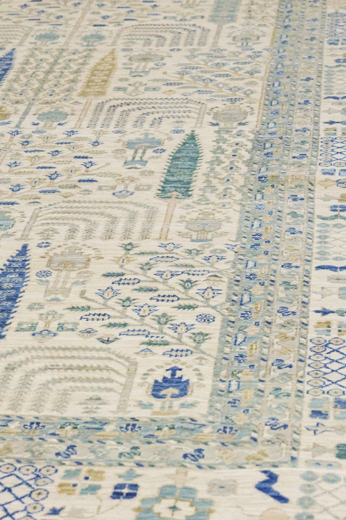 Willow Bakshaish Handwoven Tribal Rug, J81390