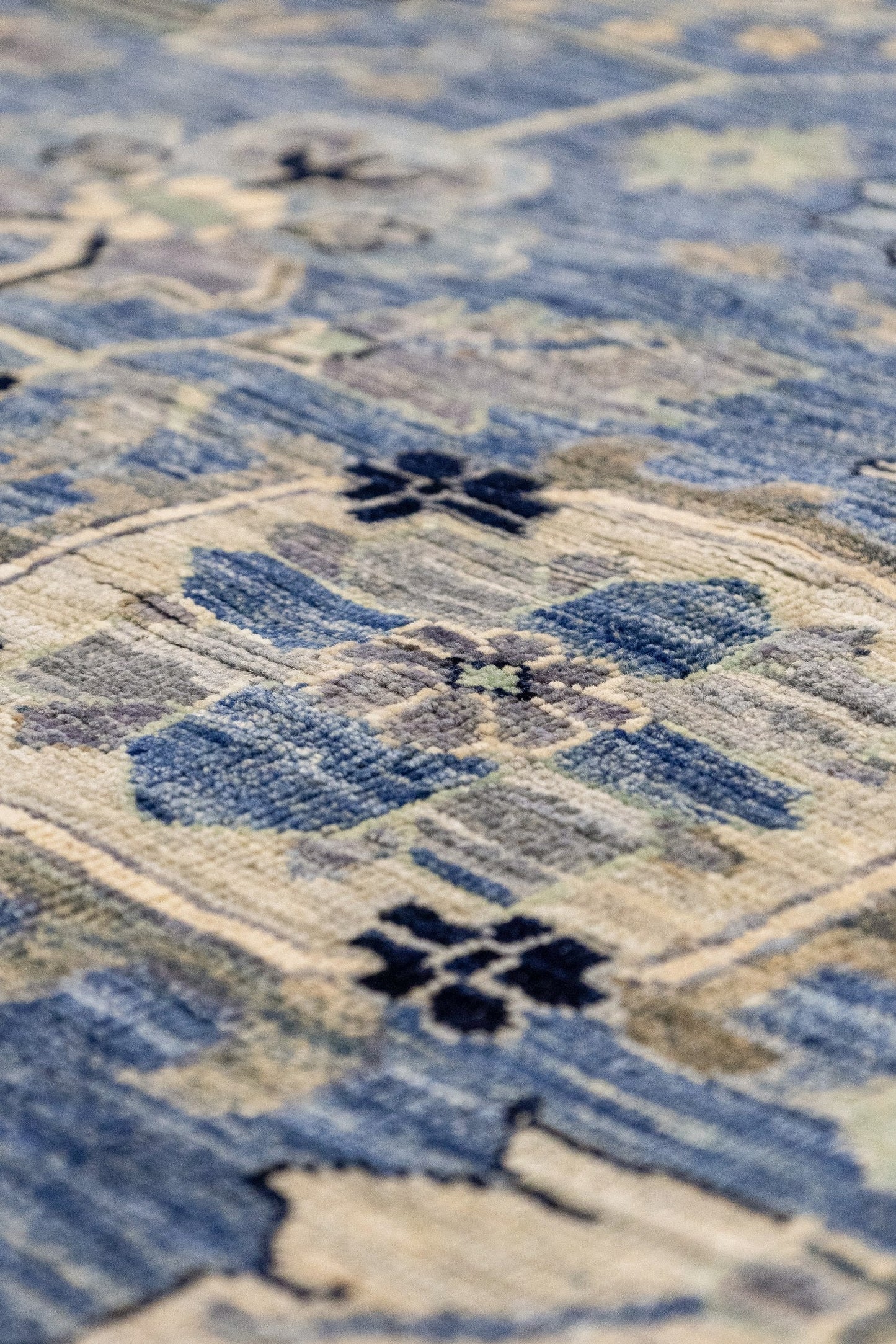 Ziegler Handwoven Tribal Rug, J86005