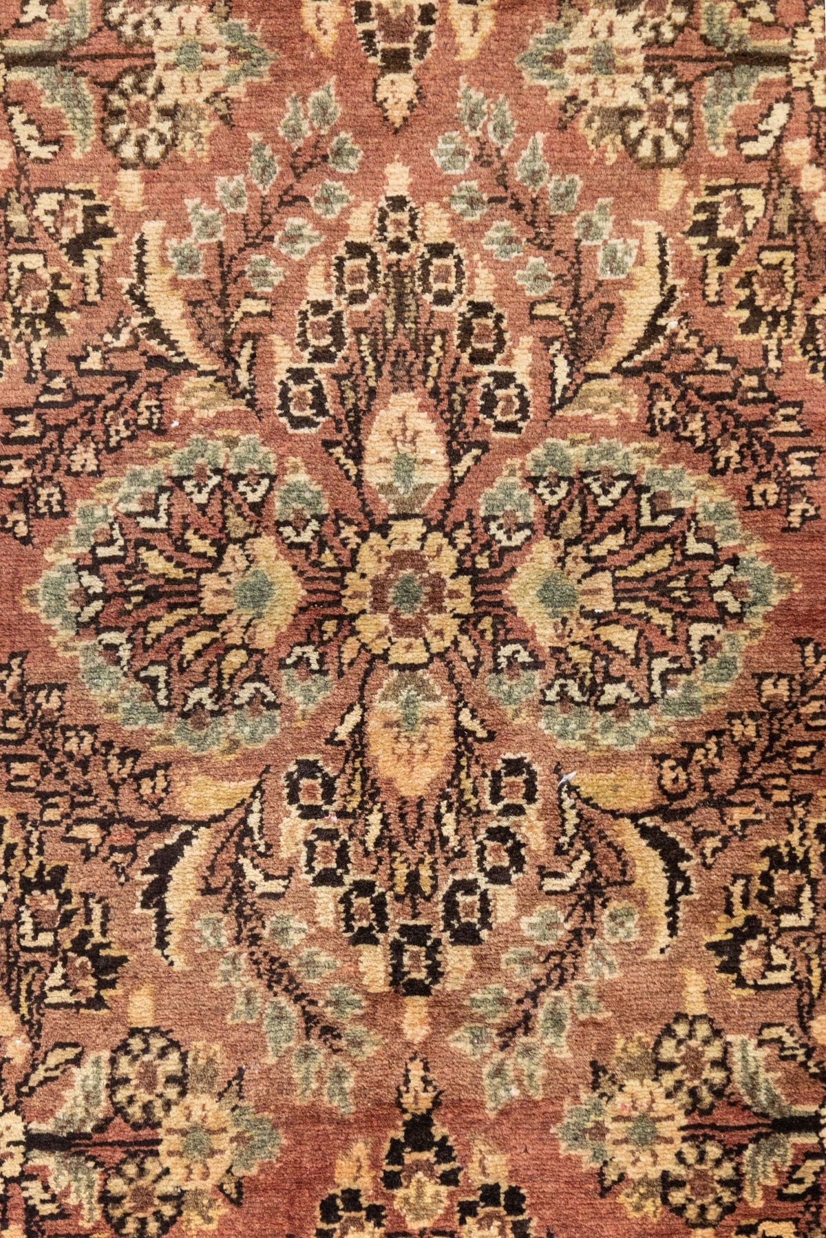 Antique Dargazine HandwovenRug, J89495