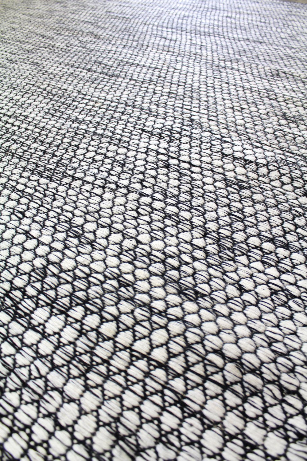 Honeycomb Handwoven Contemporary Rug, J59716