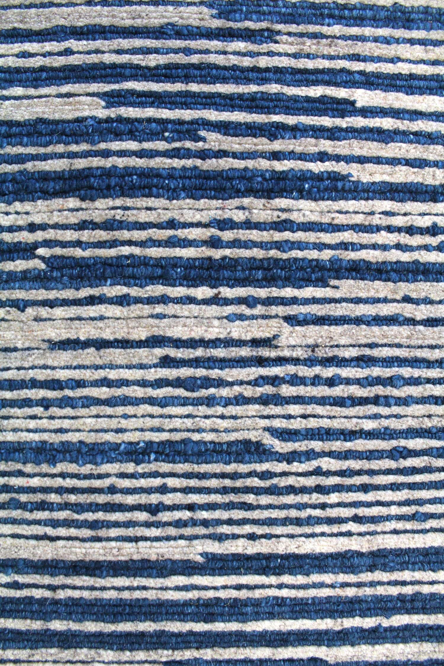 Wool Lines Handwoven Contemporary Rug, J57704