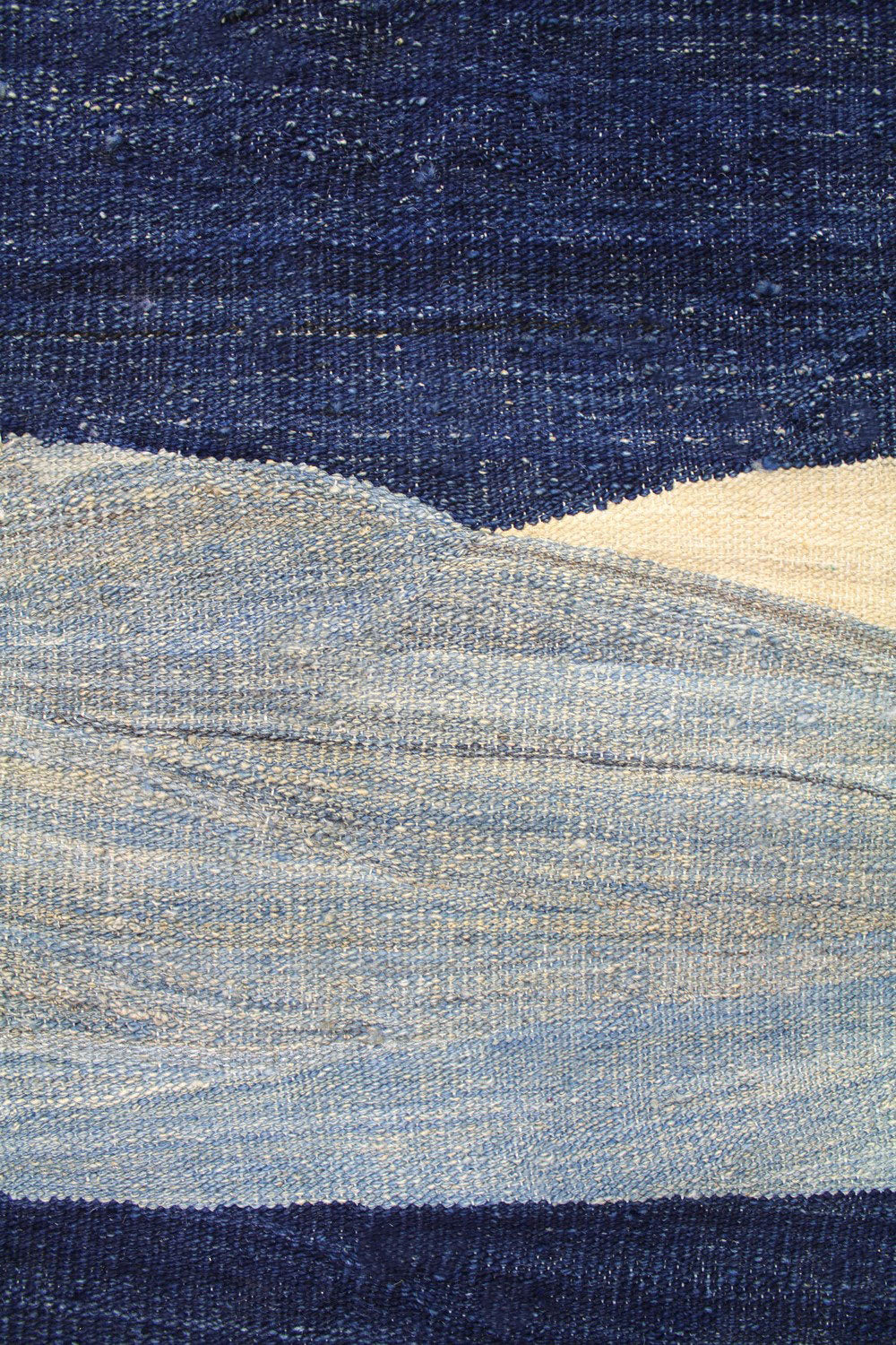 Waves Handwoven Contemporary Rug, J62044