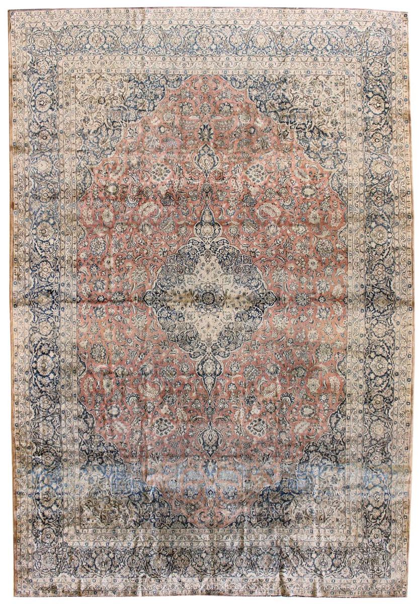 Boxy Traditional Rug Antique Kashan Handwoven Traditional Rug | Landry & Arcari – Landry ...