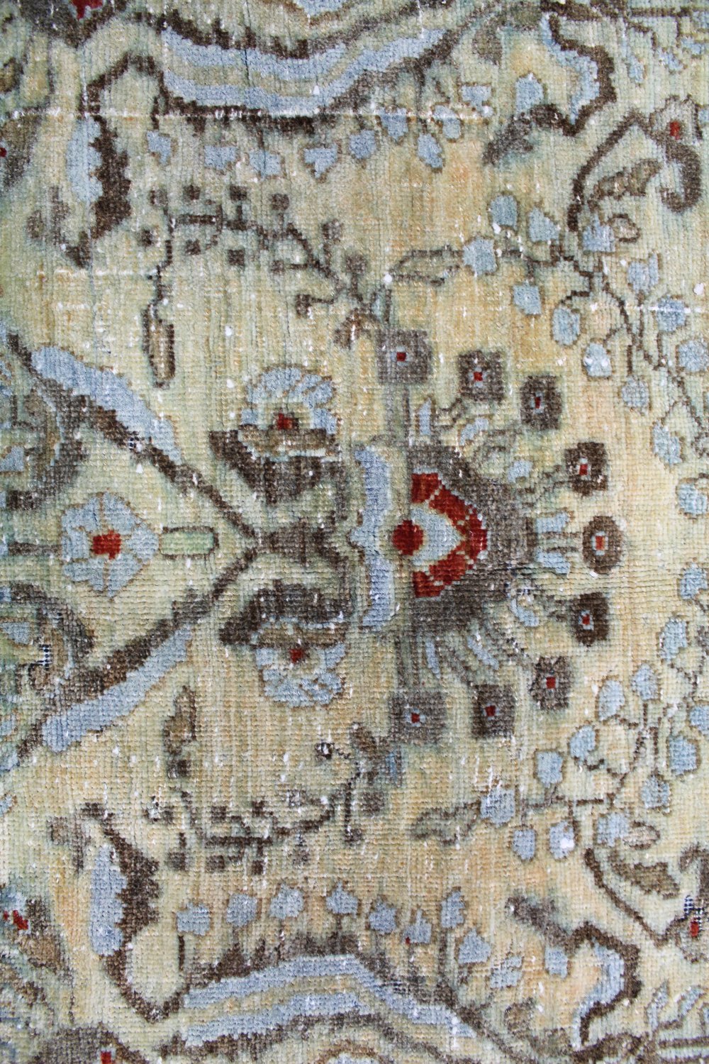 Vintage Sarouk Handwoven Traditional Rug, J58822