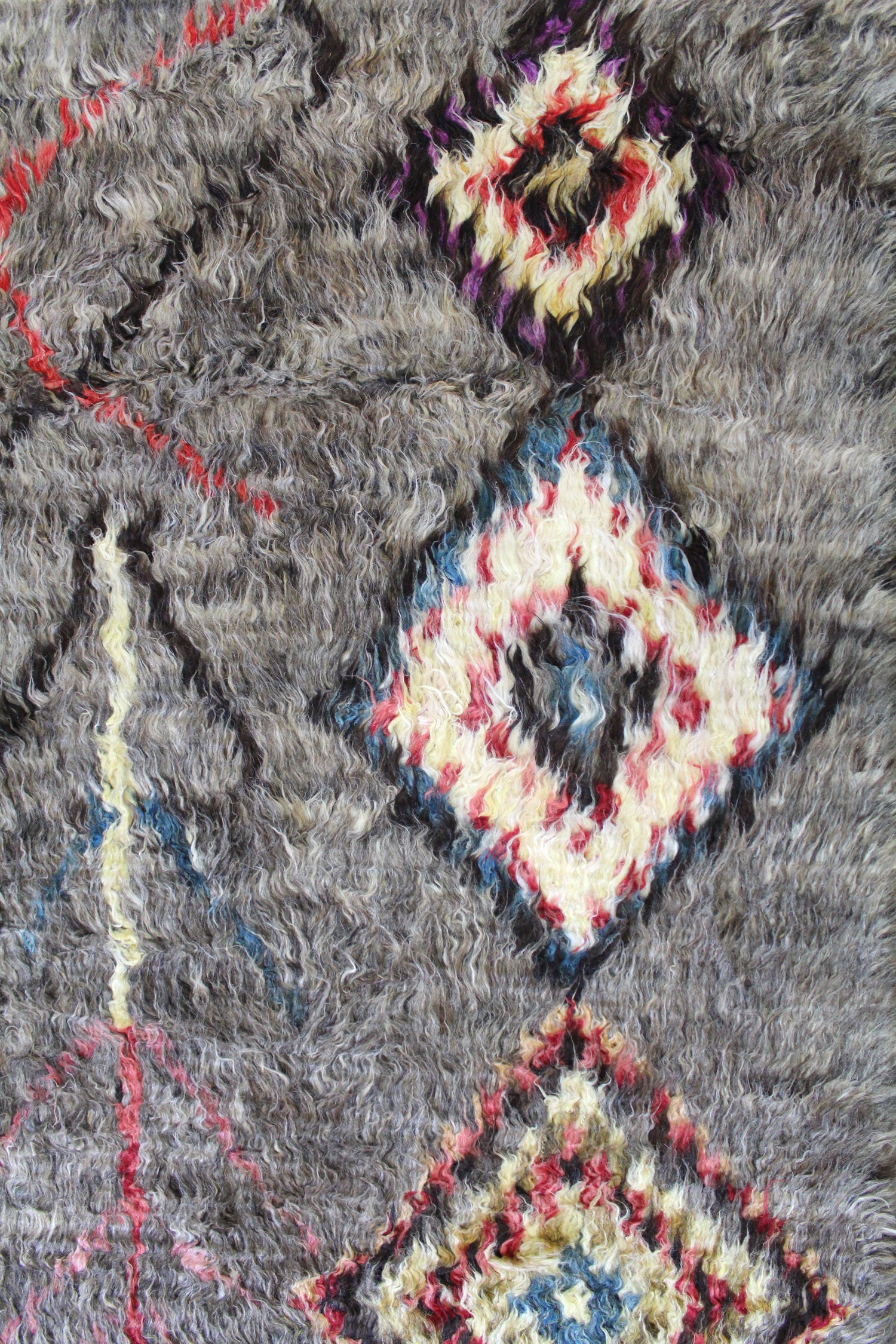 Beni Ouraine Handwoven Tribal Rug, J58153