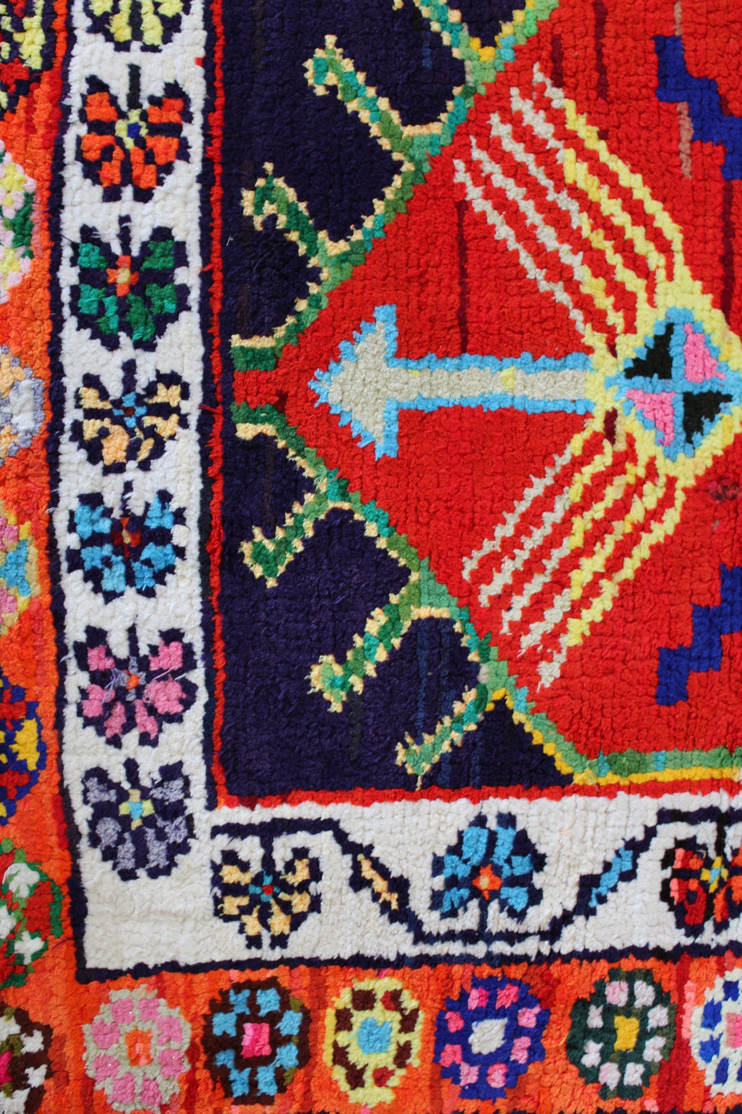 Vintage Herki Handwoven Tribal Rug, J59017