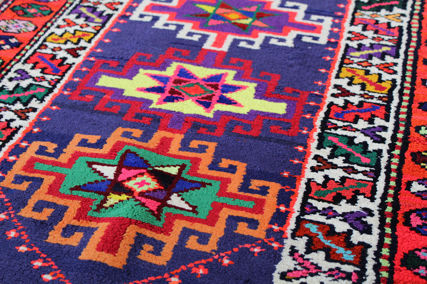 Vintage Herki Handwoven Tribal Rug, J59020