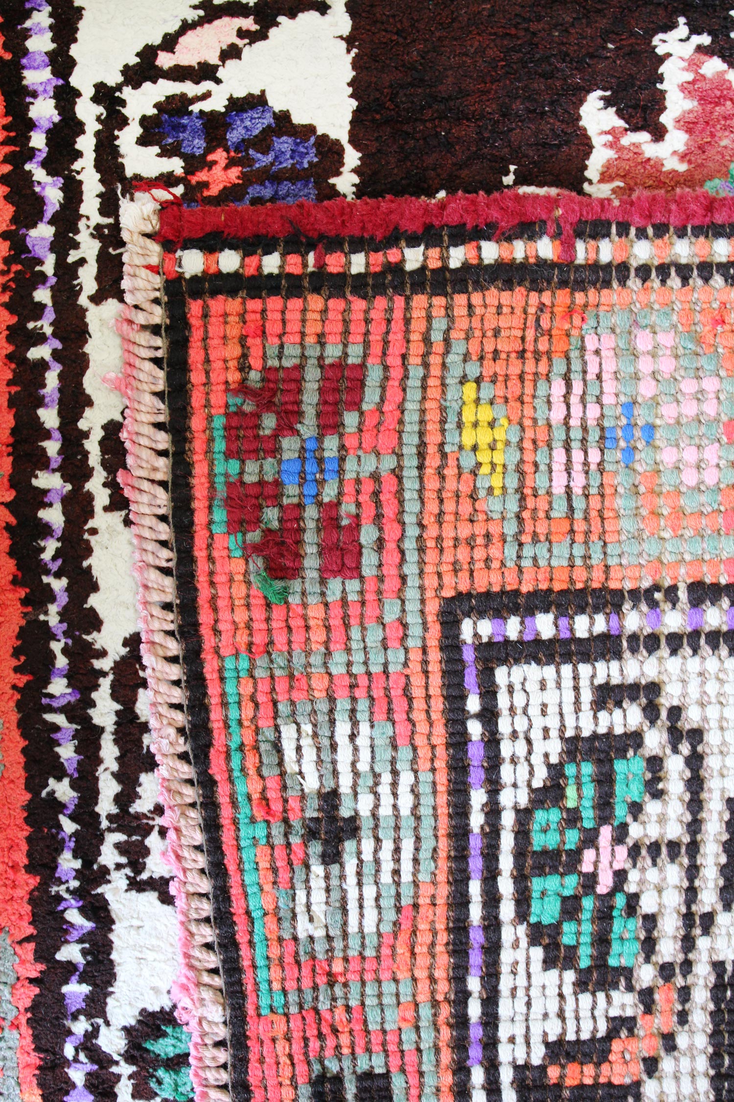 Vintage Herki Handwoven Tribal Rug, J59021
