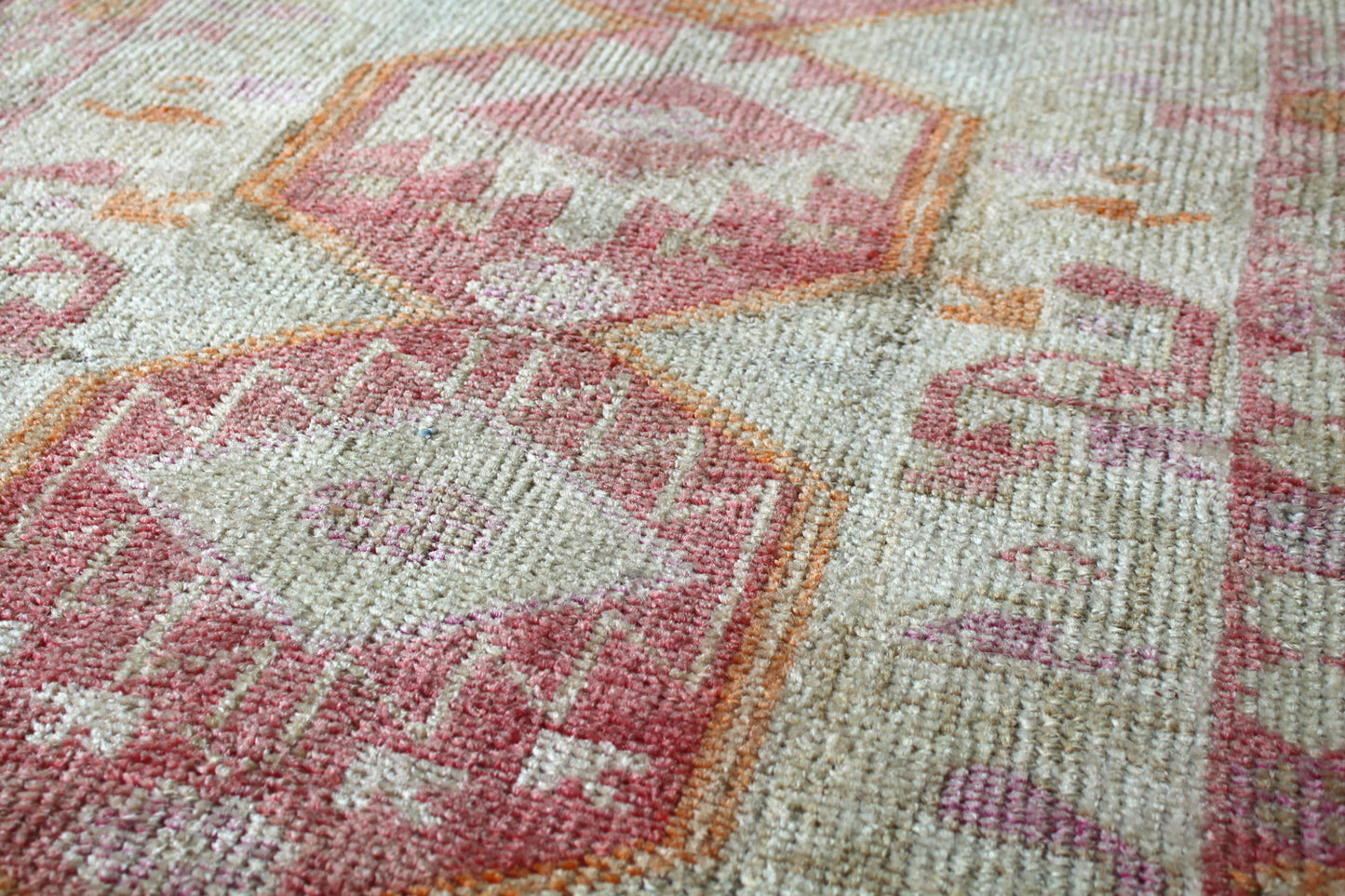 Vintage Herki Handwoven Tribal Rug, J59044