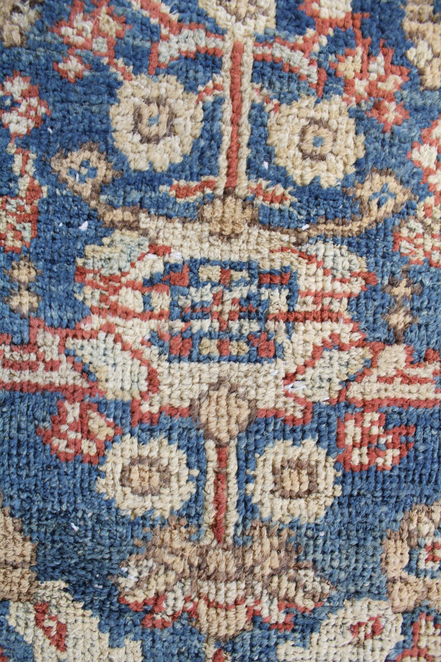 Antique Mahal Handwoven Tribal Rug, J58197