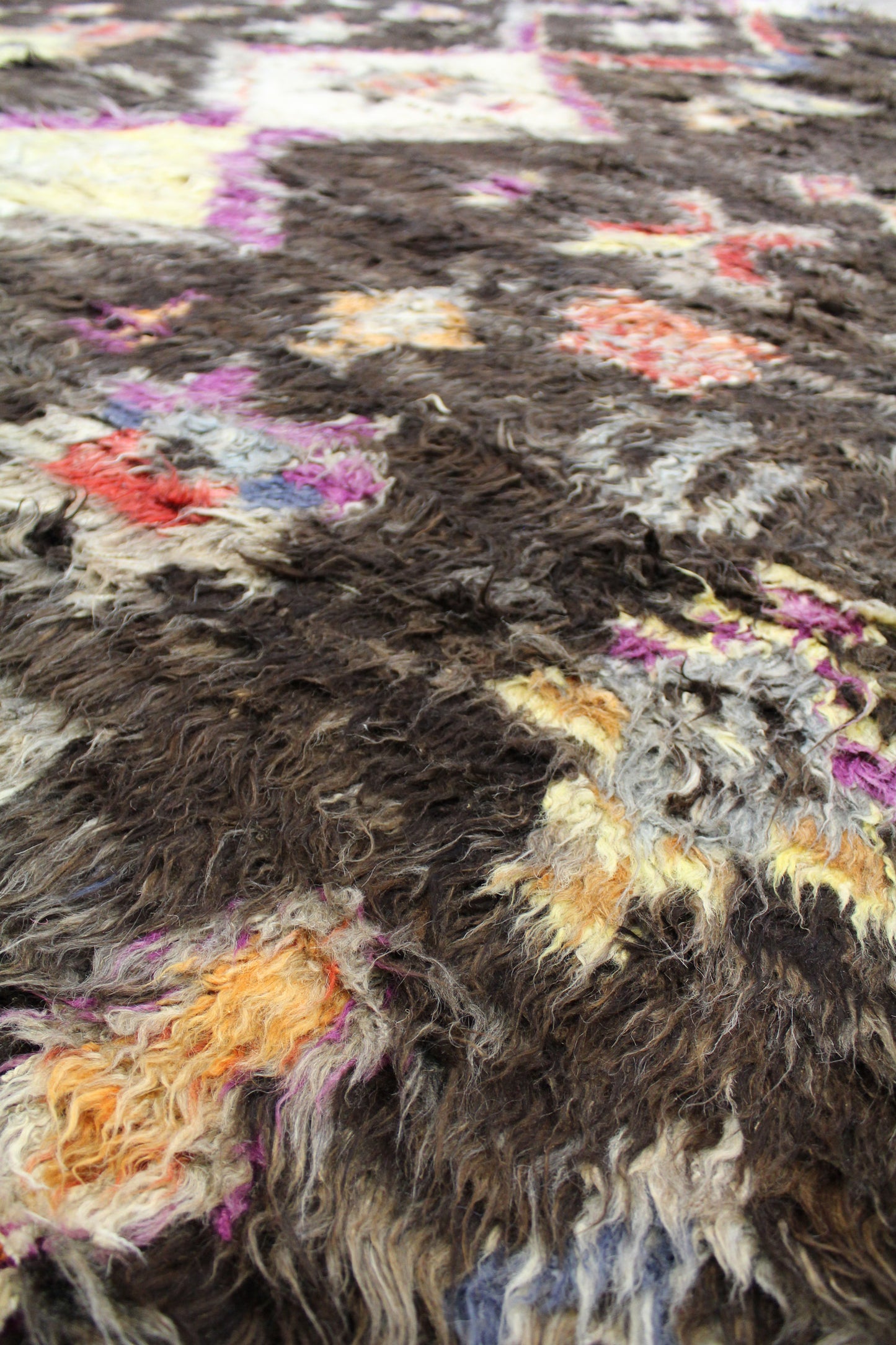 Moroccan Handwoven Tribal Closeout Rug, J58154