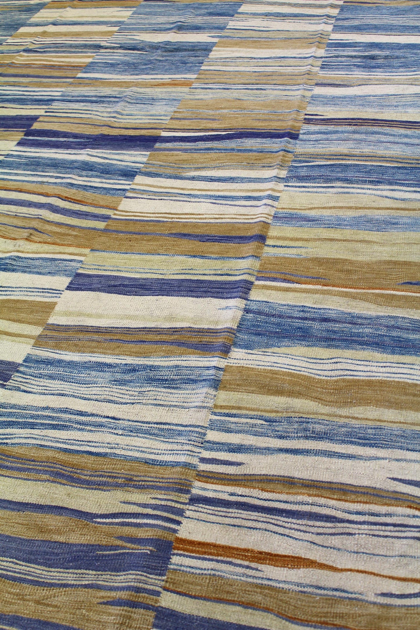 Modern Kilim Handwoven Contemporary Rug, J63198