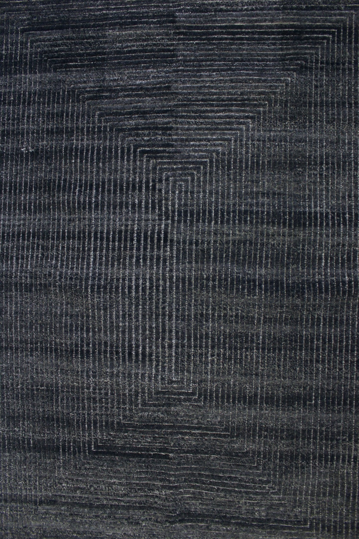 Pyramid Handwoven Contemporary Rug, J69386