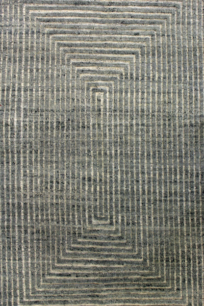 Pyramid Handwoven Contemporary Rug, J69408