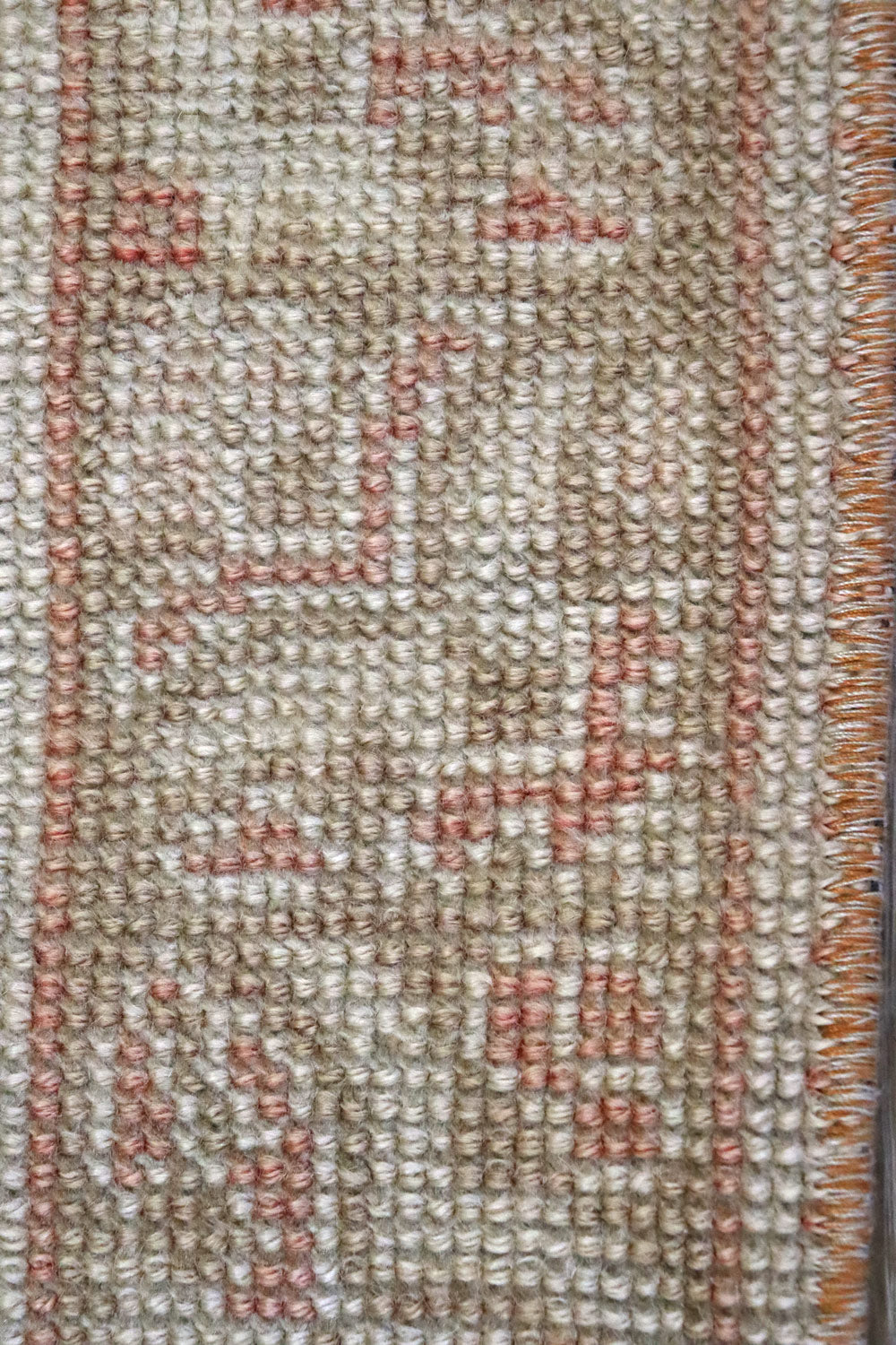 VintageHandwoven Traditional Rug, J67978