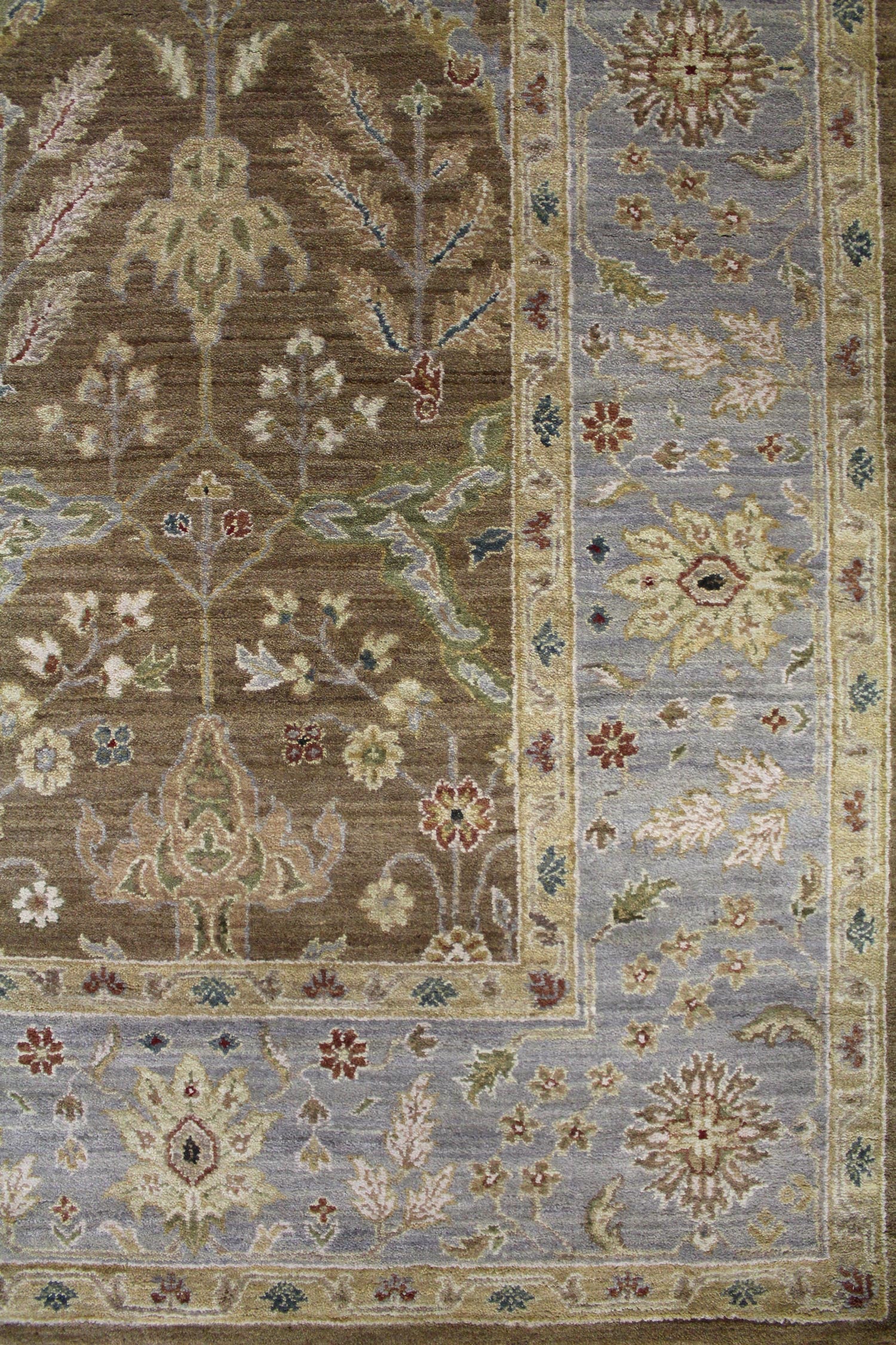 Arabesque Handwoven Traditional Rug | Landry & Arcari