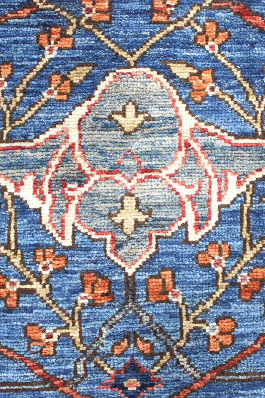 Arabesque Handwoven Traditional Rug, J63956