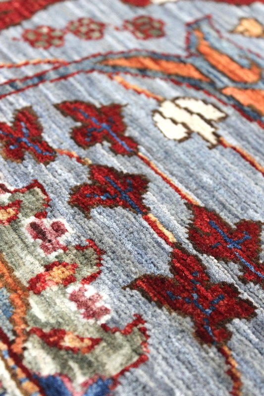 Arabesque Handwoven Traditional Rug, J63962