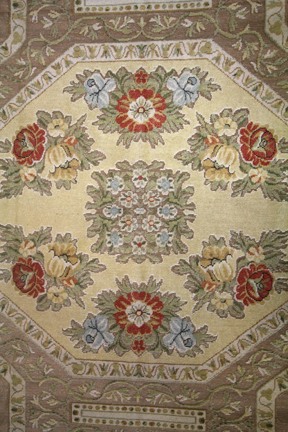 Axminster Handwoven Traditional Rug, J63352