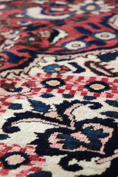 Vintage Bakhtiari Handwoven Traditional Rug, J65474