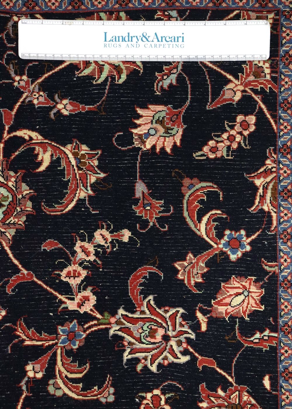 Bijar Handwoven Traditional Rug, J68071