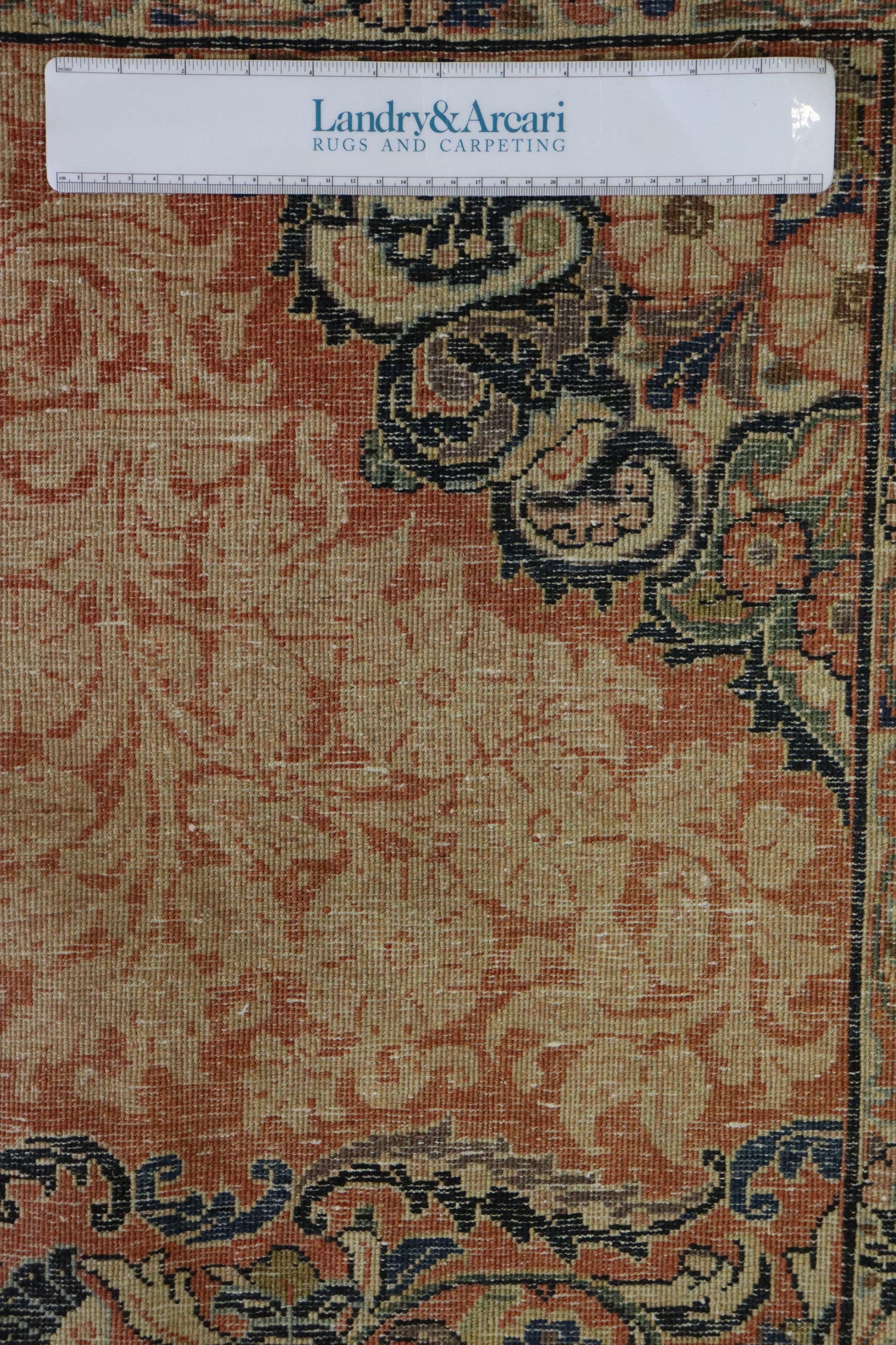 Antique Euro Sarouk Handwoven Traditional Rug, J67833